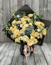 Букет цветов из:  Розы и Лизиантусы #REPLACE_PRED# Талакан