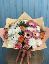 Букет цветов из:  Розы, Герберы и Хризантемы в Талакан