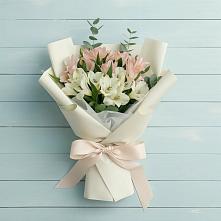 Букет цветов из:  Альстромерии в Талакан