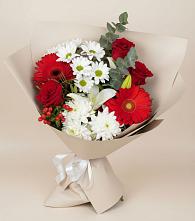 Букет цветов из:  Розы, Хризантемы, Герберы и Лилии в Талакан