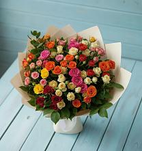 Букет Микс из разноцветных кустовых роз в Талакан
