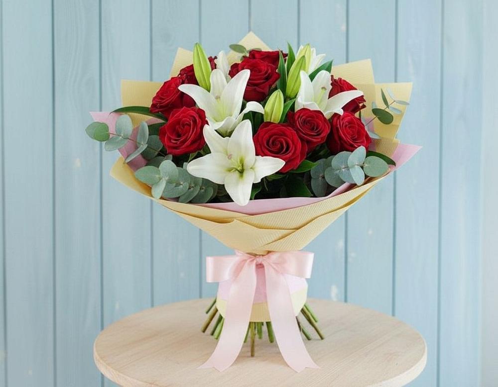 Букет цветов из: Лилии и Розы в Талакан